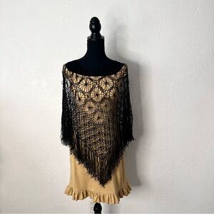 Liz Claiborne 90s black crochet poncho